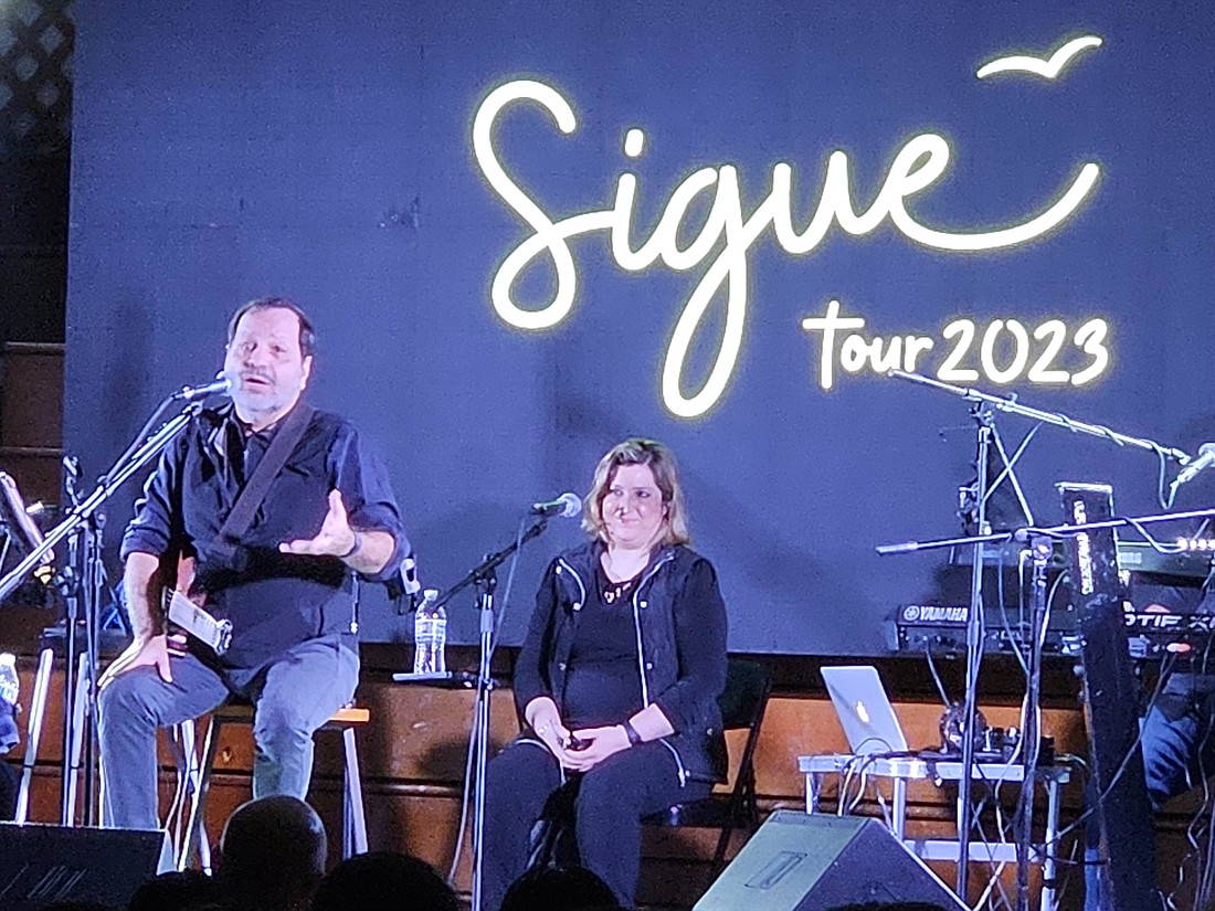 Martin Valderde presented a mix of reflections and music during the Aug. 26 concert he performed in Holy Family Chapel, Lakewood. Mary Stadnyk photo