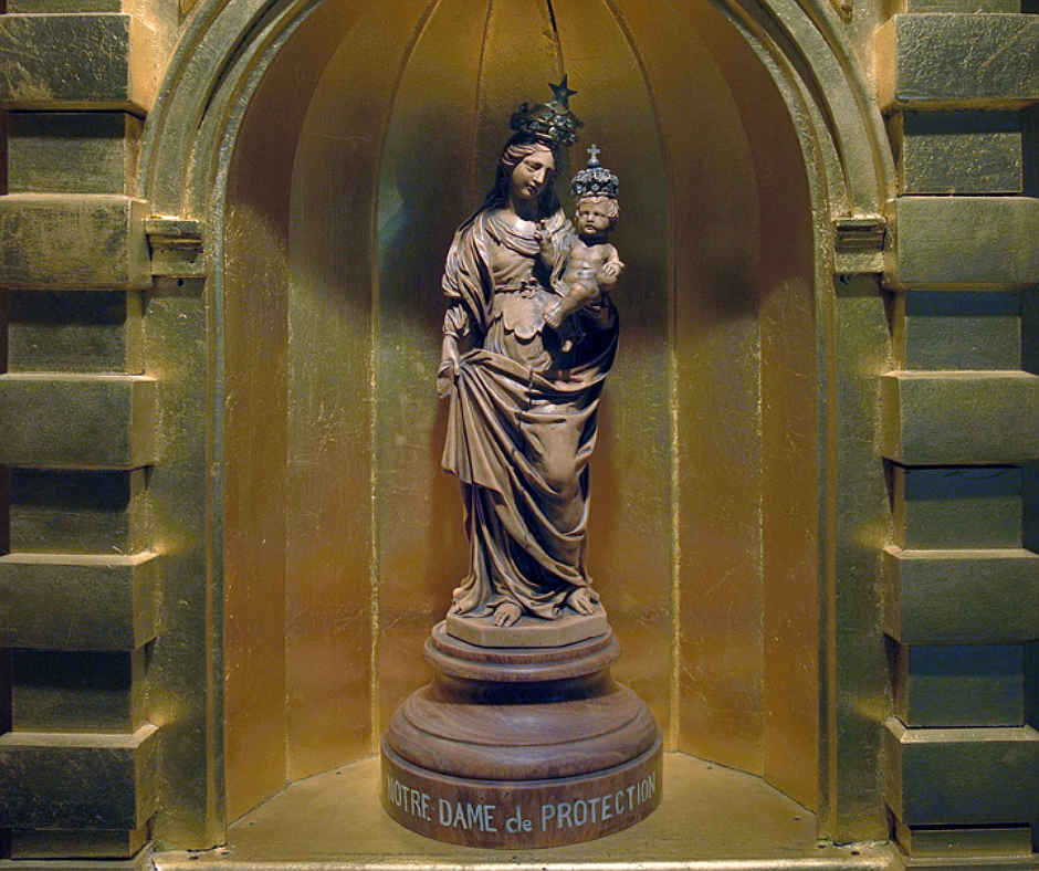 Miraculous statue of Our Lady of Protection, in the General Hospital of Quebec. histoiresainteducanada.ca