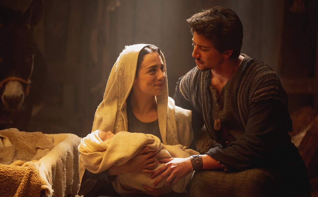 Fiona Palomo and Milo Manheim star in a scene from the movie “Journey to Bethlehem.” (OSV News photo/AFFIRM Films)