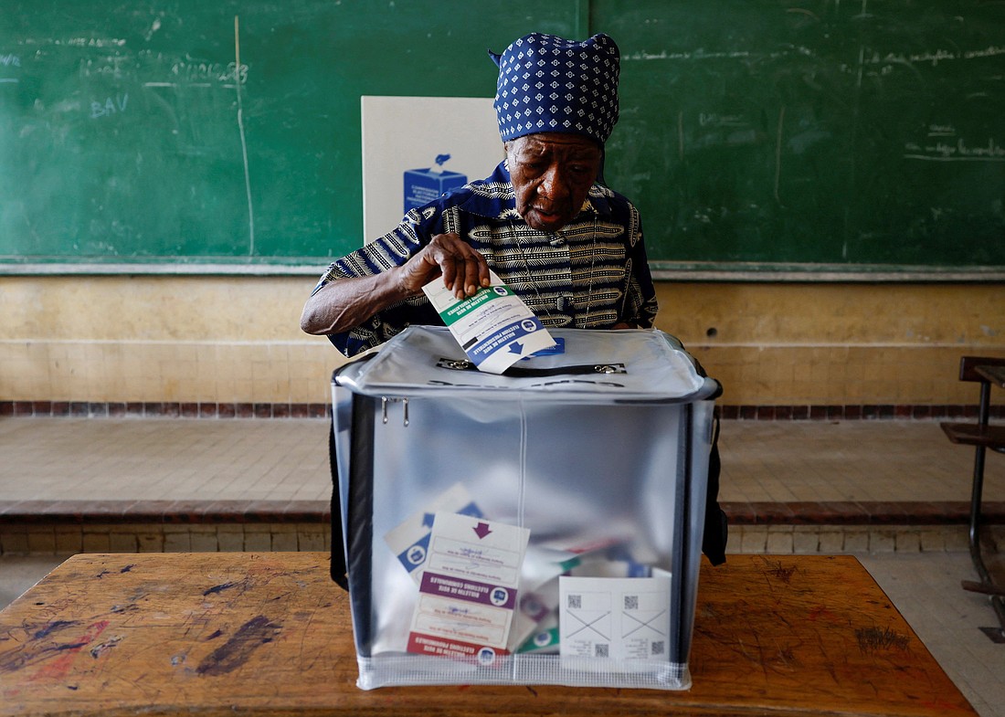 A woman casts her ballot at a polling station in Kinshasa, Congo, Dec. 20, 2023, the day of the presidential election. Amid rising tensions over the results, Catholic bishops and Protestant leaders in Congo called Jan. 4, 2024, for a peaceful resolution of election-related disputes, while deploring the violence and irregularities observed during the process. (OSV News photo/Zohra Bensemra, Reuters)