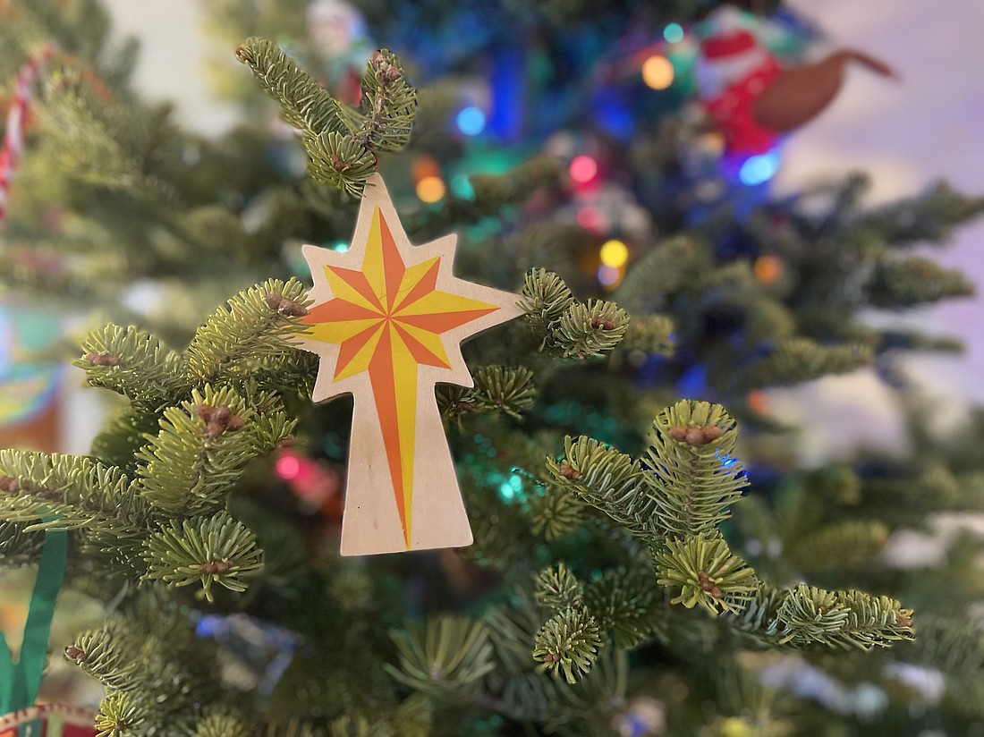 A Christmas ornament recalls the Star of Bethlehem. (OSV News photo/Maria Wiering)