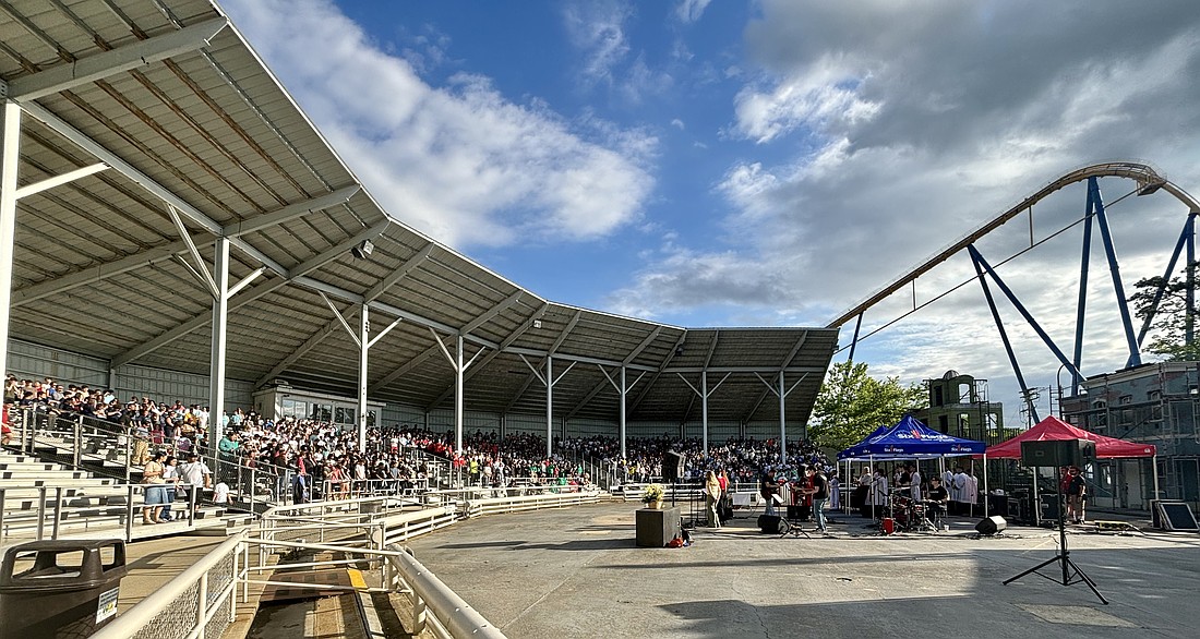 Almost 1,000 teens from the state’s five Catholic dioceses visited Six Flags Great Adventure amusement park in Jackson for the 2024 New Jersey Catholic Youth Rally.  Laura Cortes photo