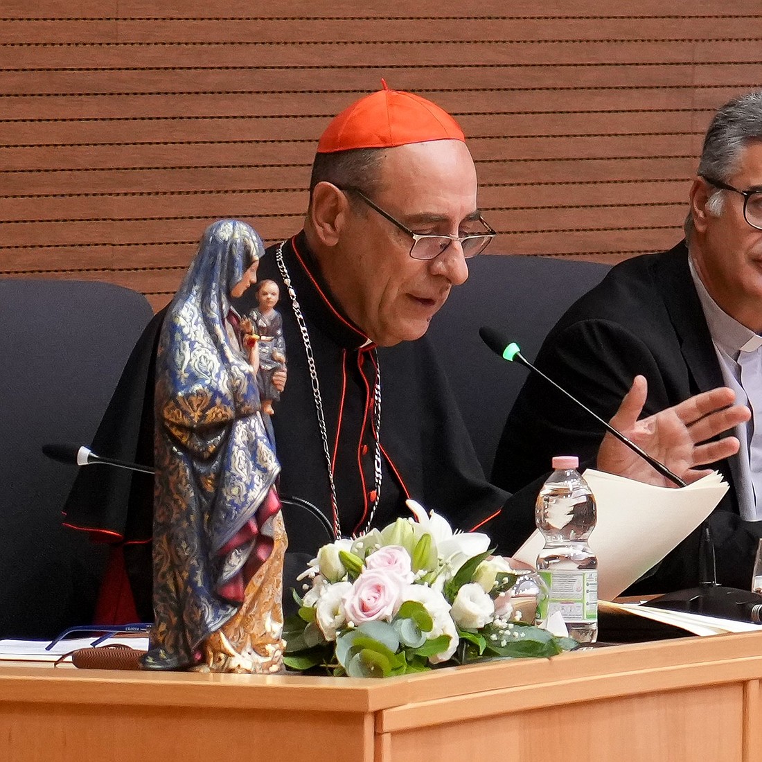 Cardinal Víctor Manuel Fernández, prefect of the Dicastery for the Doctrine of the Faith, presents the doctrinal note “Mater Populi Fidelis” (“Mother of the Faithful People of God”) on Mary’s cooperation in the work of salvation, at the Jesuit headquarters in Rome Nov. 4, 2025. (CNS photo/Lola Gomez)