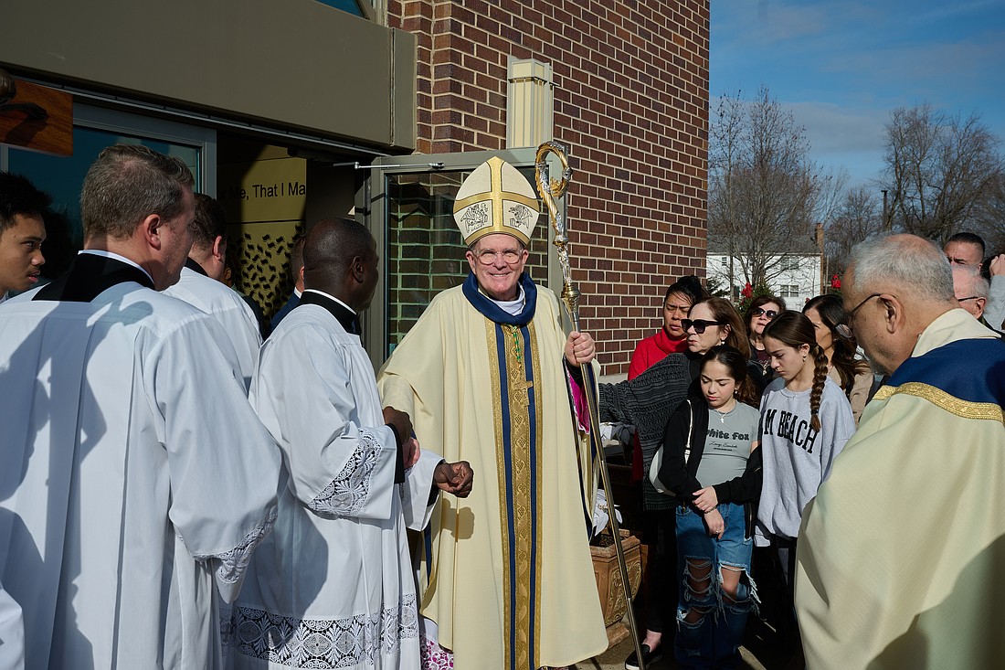 Bishop O'Connell leads marks the opening of the Jubilee Year at the start of the Mass he celebrated in St. Robert Bellarmine Co-Cathedral, Freehold, on Dec. 29. Mike Ehrmann photo