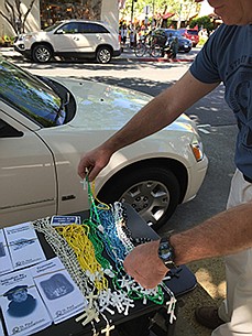 SUBSCRIBER EXCLUSIVE: Street evangelists make pamphlets, rosary beads available to passers-by