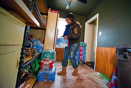 'When I use city water, I always pray': A day with a Flint mom