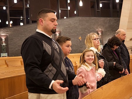 Summer holy hours offer encounter with mercy for families