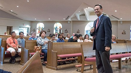 Great marriages stem from a growing love, noted author tells crowd