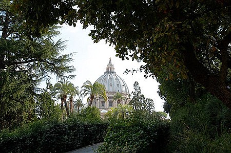 SUBSCRIBER EXCLUSIVE: Keeping the garden green: Vatican uses essential oils on outdoor art 