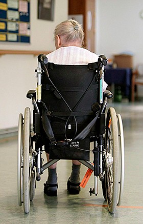 Palliative care is pro-life response to euthanasia, panelists say