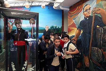 Diario salvadore&#241;o describe milagro del beato Romero