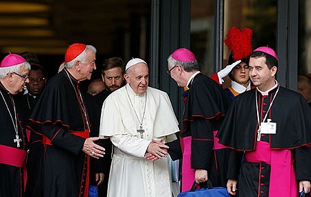 Synod final document must include scandal of trafficking, cardinal says