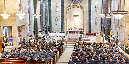 Law enforcement lauded, blessed at 20th diocesan Blue Mass