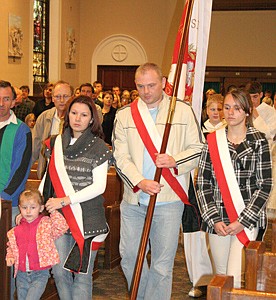 Diocesan Polish communities unite in faith, sorrow following fatal crash