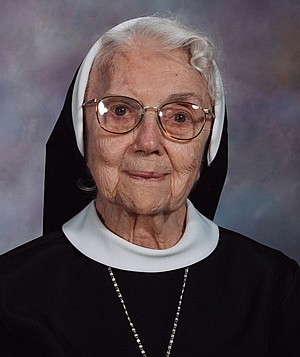 Sister of St. Francis Edward Paul Colliton, 98, founding principal of Corpus Christi