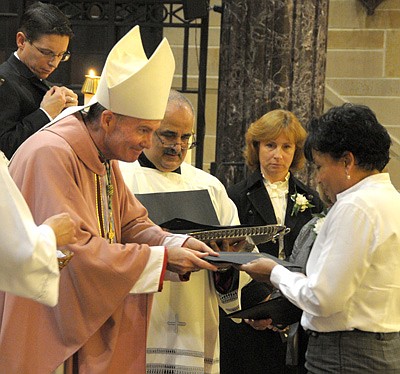 Diocese commissions 15 lay ecclessial ministers