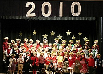St. Mary of the Lakes students put on Christmas performance