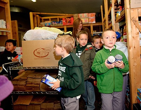 'Hunger Challenge' gives school a chance to help area food pantry