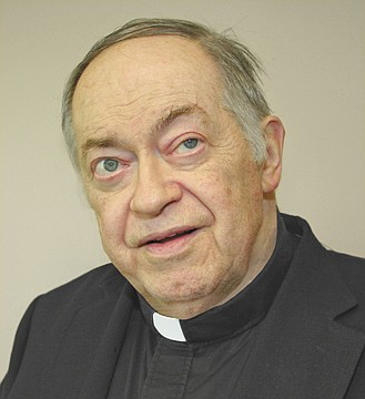 Father Kralovich, founding pastor of St. Luke Parish, passes at 78