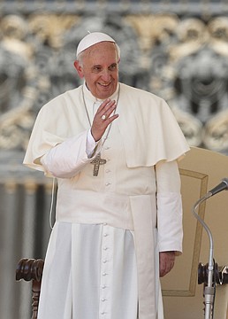 Pope: Let your restless heart seek God, not worldly treasures  
