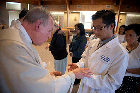 White Mass brings together healthcare professionals 