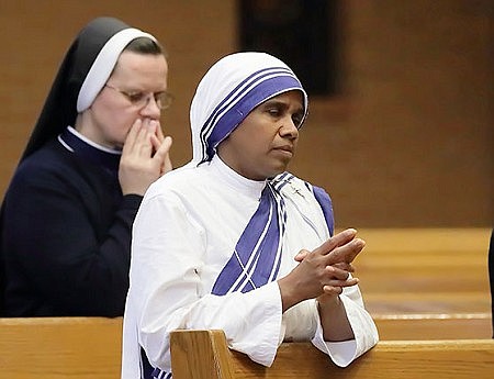 Hearing and Keeping the Word: At convocation, diocesan religious hear call to continue focus on mercy 
