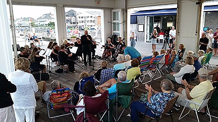 Belmar pastor lends his voice to orchestra for summer concert on boardwalk