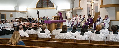 Seminarians discuss joy of formation at annual Mass, dinner with Bishop