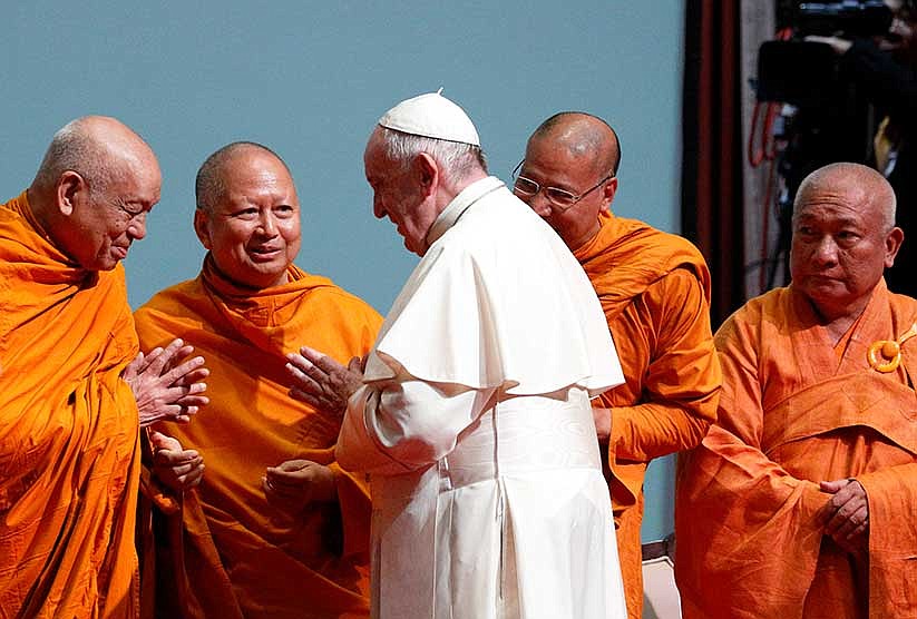 A missionary shares joy, not rules, Pope tells Thai clergy, religious