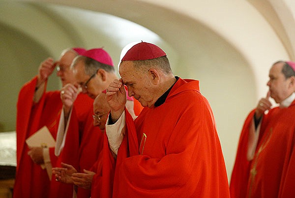 Bishops' final day of ad limina visit includes prayer in sacred spaces