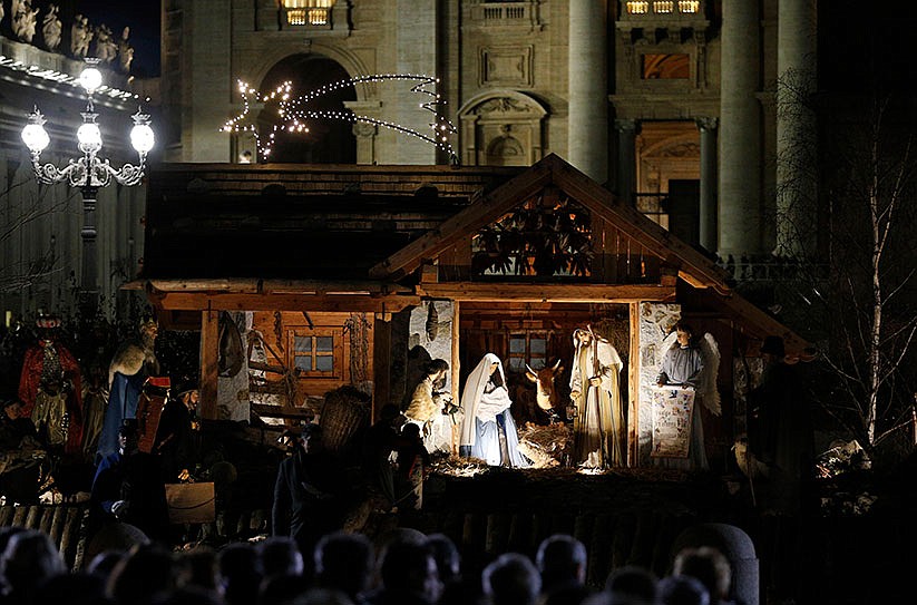 Vatican unveils Nativity scene, lights Christmas tree