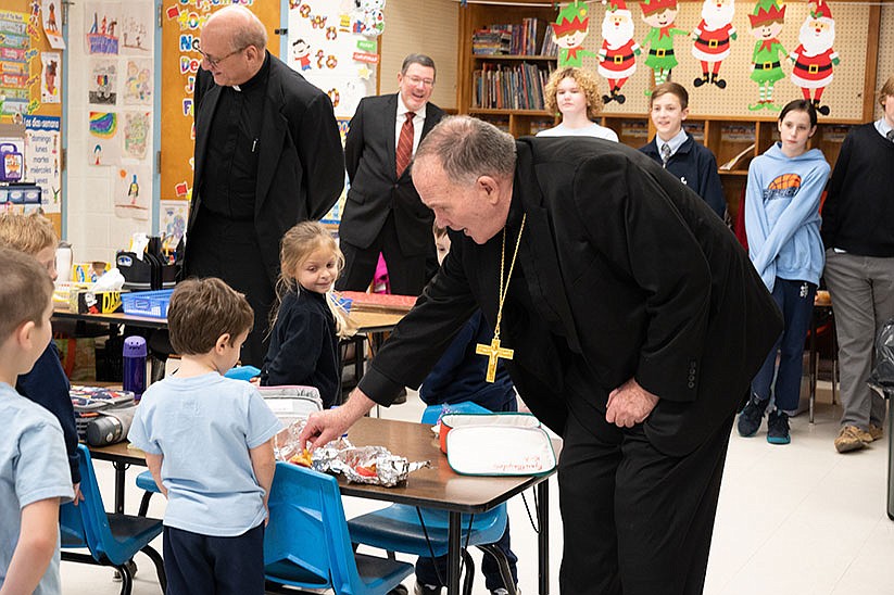 Bishop O'Connell celebrates Advent with Catholic schools