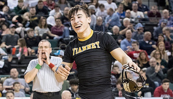 SJV’s Peterson dominant in winning second straight state wrestling title