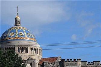 Following recommended virus precautions, national shrine closes