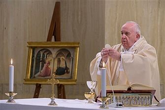 Pope pays tribute to women religious caring for the sick