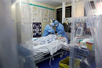 Pope creates coronavirus commission to respond to pandemic