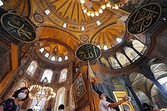Pope 'saddened' by Turkish court ruling to turn Hagia Sophia into mosque