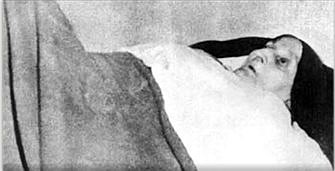 Pope advances sainthood causes of two women, three men