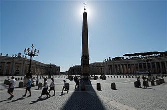 In light of pandemic, Pope will begin new series on social doctrine