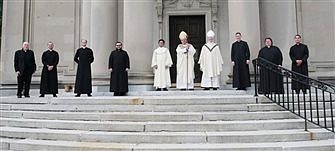Bishop, vicar spend time in prayer, fellowship with Diocese’s seminarians in Philadelphia