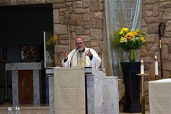 Pensemos en las bendiciones dice obispo en Misa celebrada por escuelas católicas