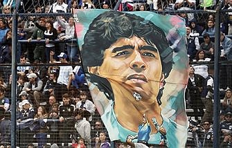 Soccer legend Maradona was 'poet' on the field, Pope says