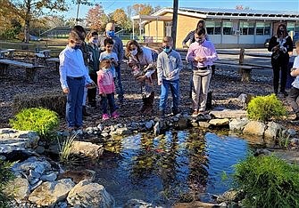 Outdoor learning center a breath of fresh air for Holmdel school