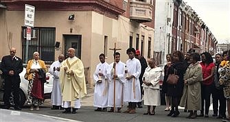 Philadelphia priests look for ways to stop city's gun violence