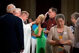 Bishops discuss whether to draft teaching document