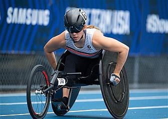 Before medals, 'glorifying Christ comes first,' says Illinois Paralympian