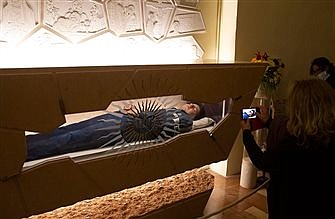 Pilgrims flock to beatified teen's tomb in Assisi ahead of feast day