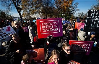 Justices seem willing to allow Mississippi's 15-week abortion ban