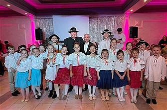 Bishop celebrates Mass marking 100th anniversary of St. Michael Church, Trenton 