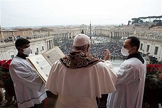 Pope prays Christmas will bring yearning for peace, dialogue